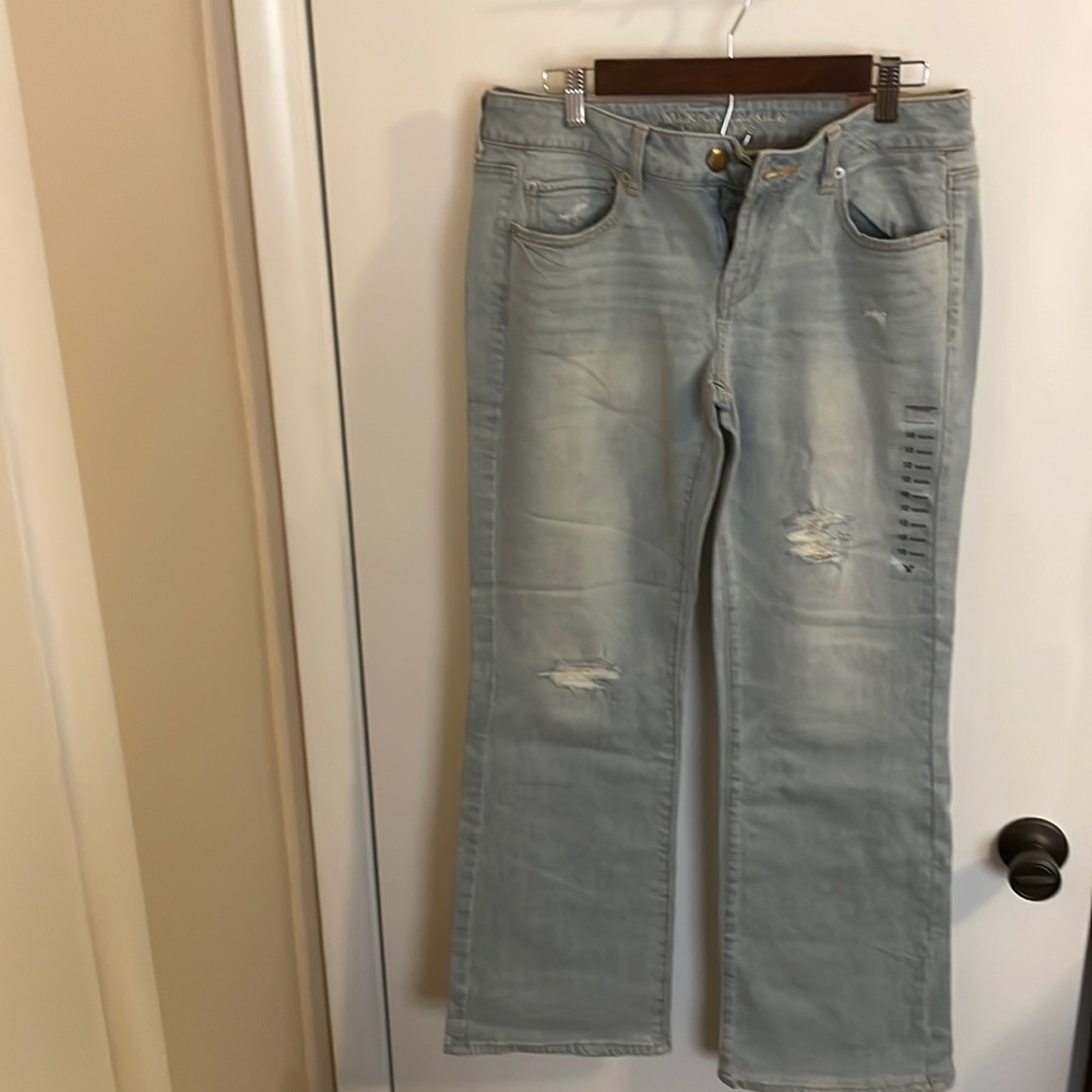 Women’s American Eagle jeans
